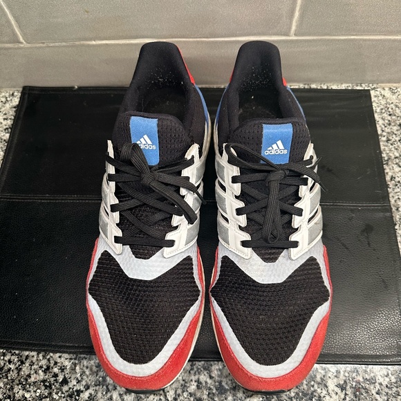 Adidas Ultra Boost ~ Red White and Blue Men's Size 13 Running Shoes - Picture 2 of 6